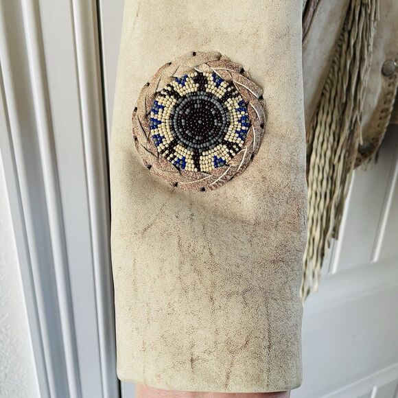 Vintage Tribe America Leathers Western Fringe Warrior Jacket Beaded Bone 6 USA - Picture 3 of 16
